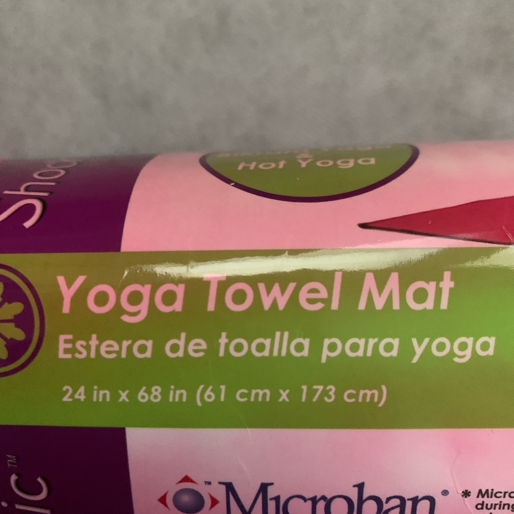 NWT Microban Pink Yoga Towel Mat - Picture 4 of 5